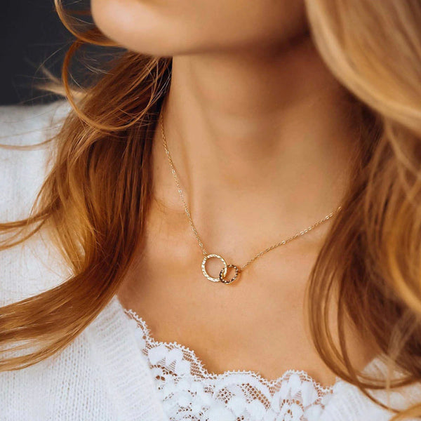 Yewelorat Gold Choker Necklace