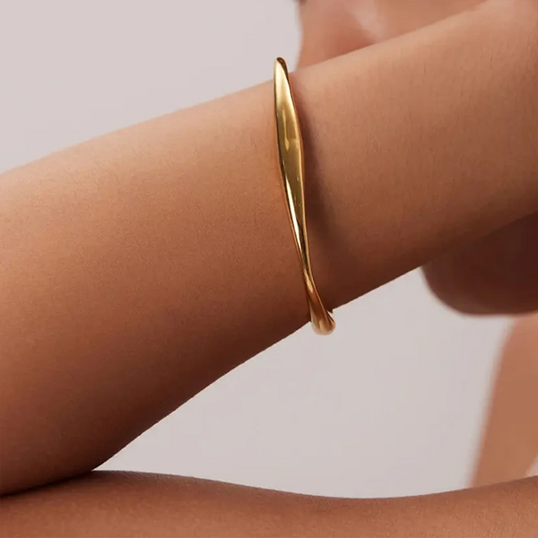 Yewelorat Gold Minimalist Bracelet